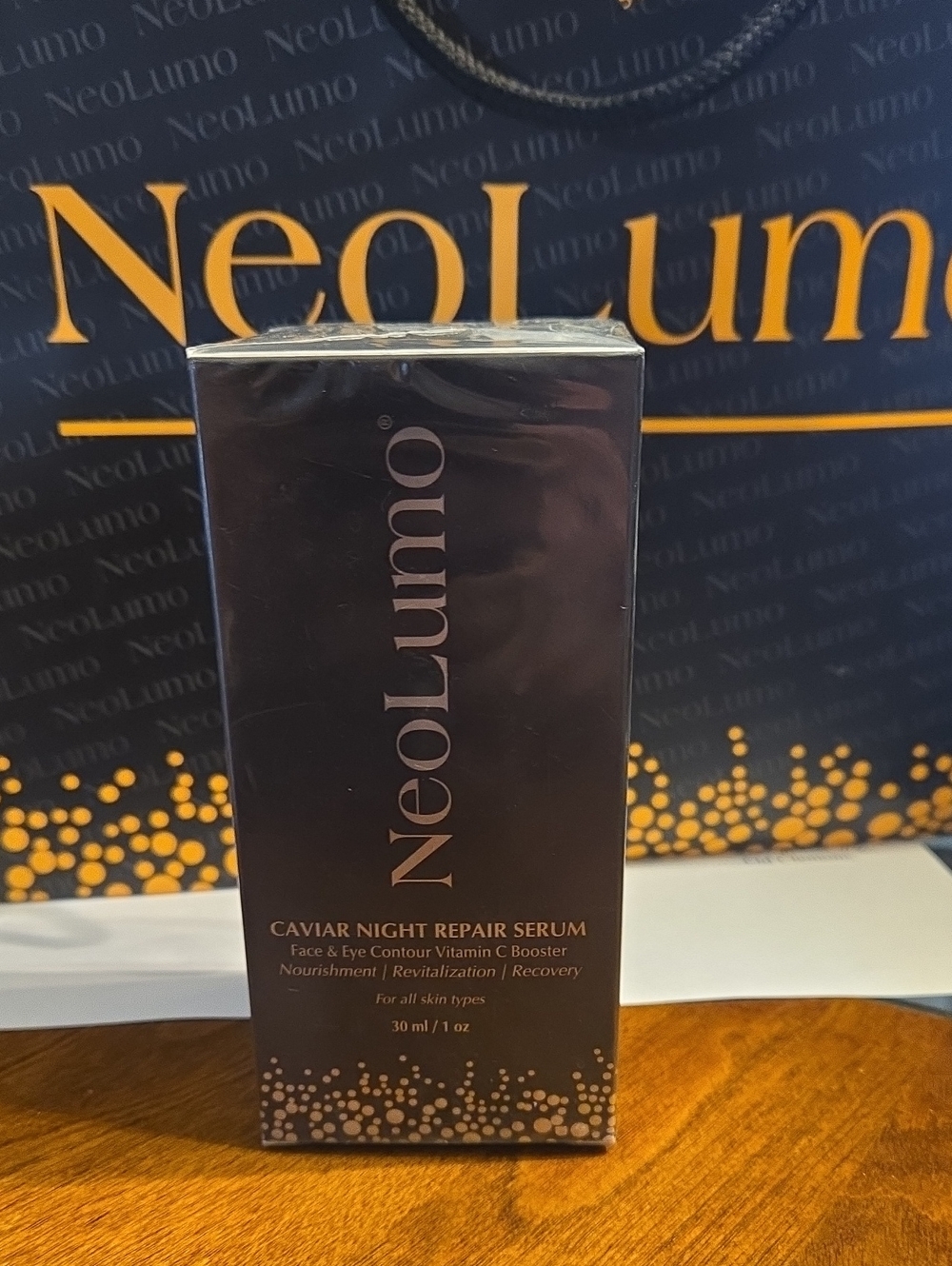 Neo Lumo Advanced Skincare Caviar Night Repair Serum - Sealed New